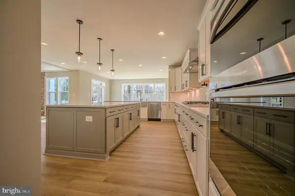 $15,000 | 2424 Carey Lane, Vienna, VA 22181