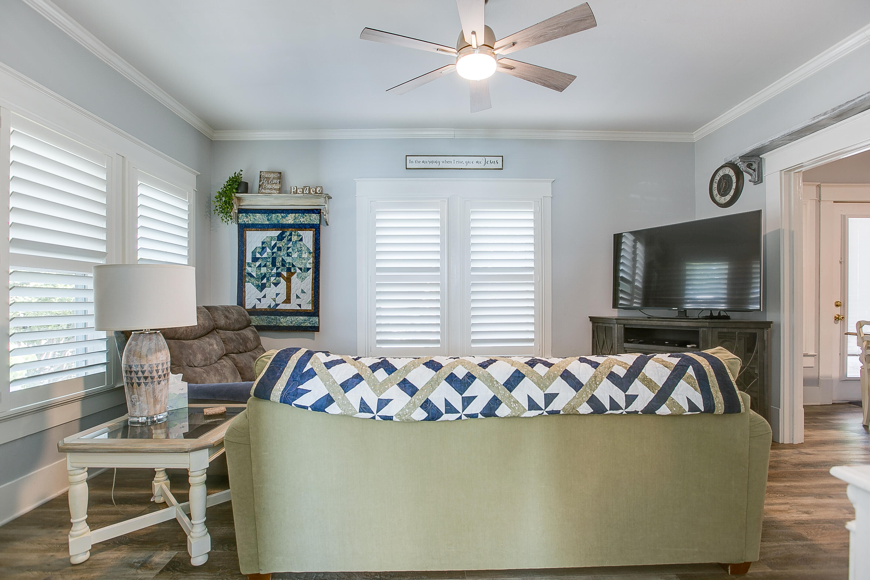 304 North 8th Street Ballinger, TX 76821 - Photo 6 of 26 6L4A3018Blended