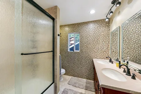 $1,099,000 | 1575 Crystal Air Drive, South Lake Tahoe, CA 96150