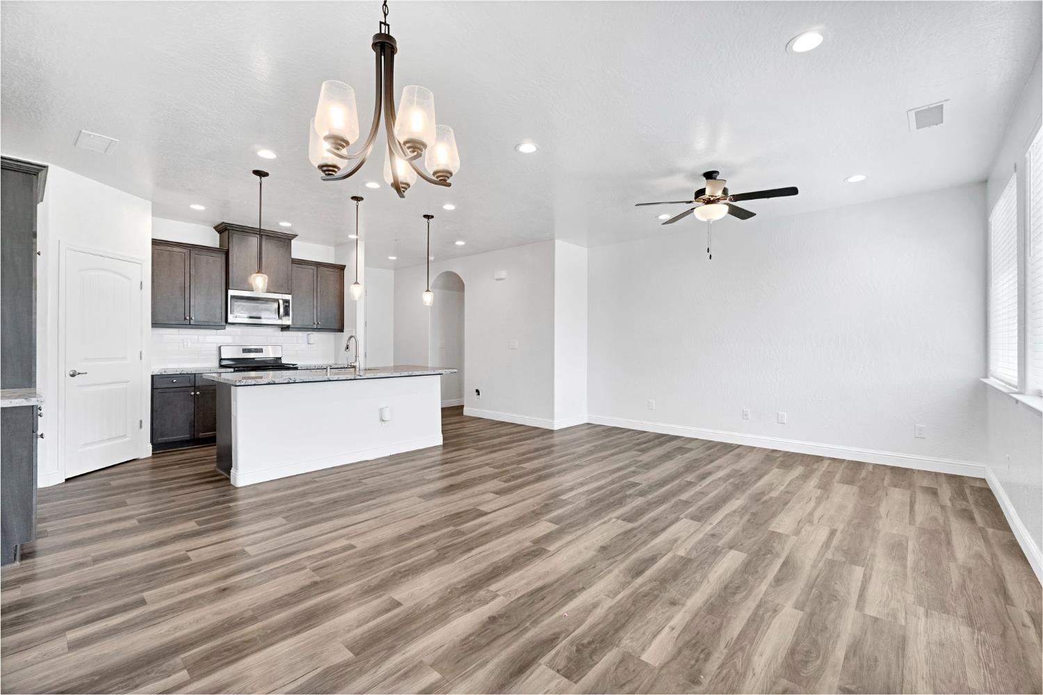 1148 Summit Drive Madera, CA 93638 - Photo 10 of 39