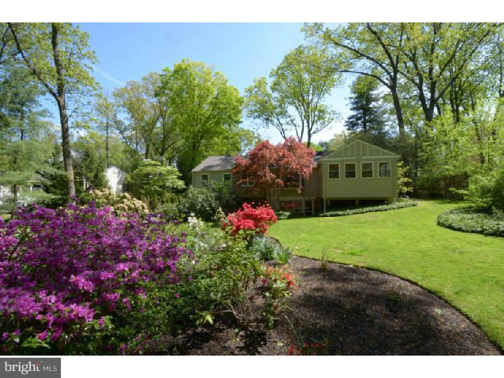 652 Knox Road Wayne, PA 19087 - Photo 2 of 20 Exterior Back