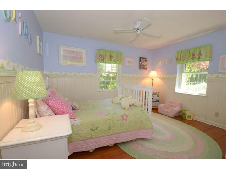 652 Knox Road Wayne, PA 19087 - Photo 12 of 20 Bedroom 3