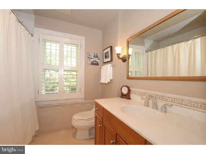 652 Knox Road Wayne, PA 19087 - Photo 13 of 20 Bathroom