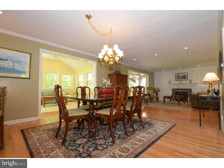 652 Knox Road Wayne, PA 19087 - Photo 4 of 20 Dining Room