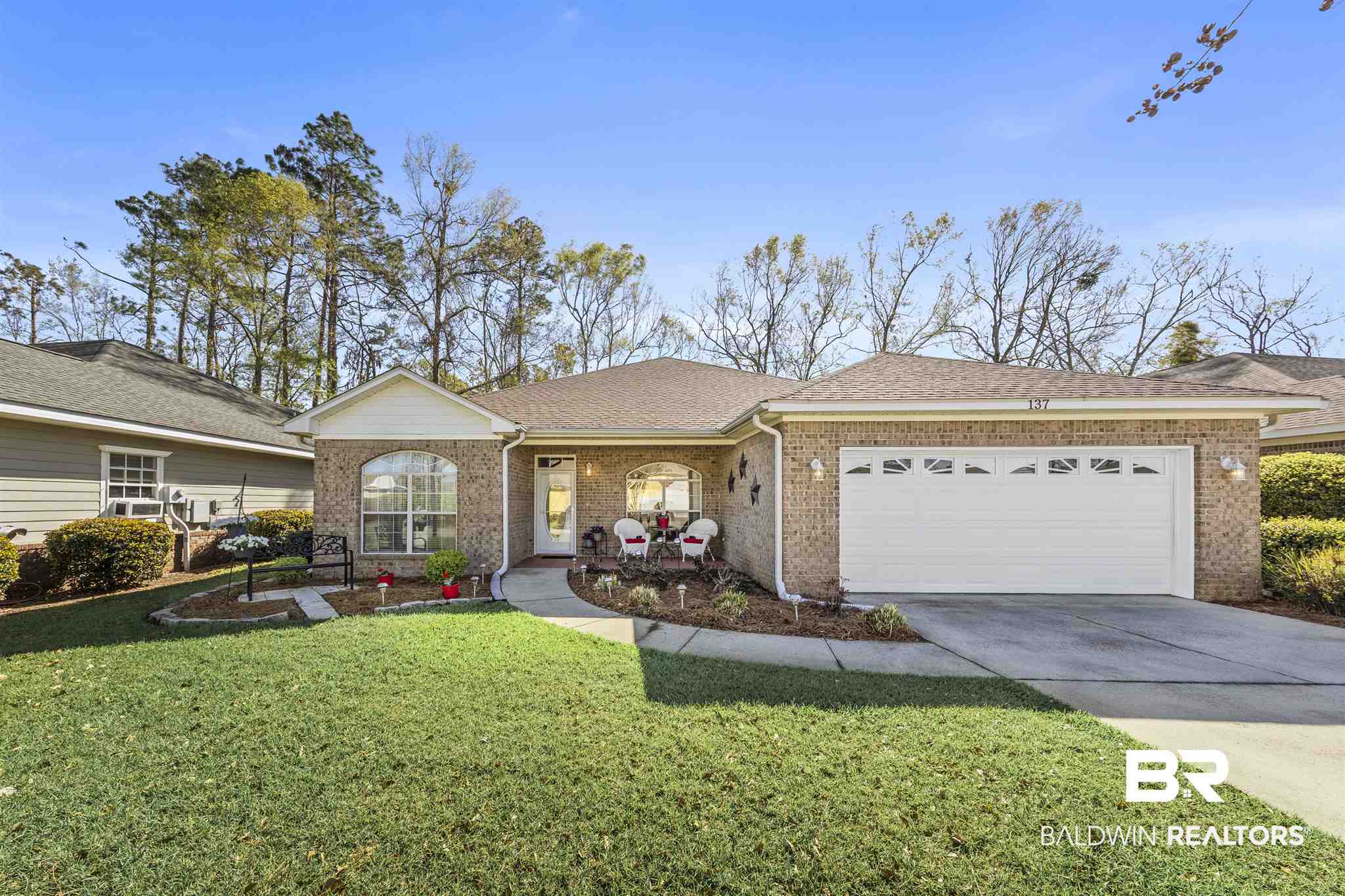137 Mark Twain Loop Foley, AL 36535 - Photo 2 of 48
