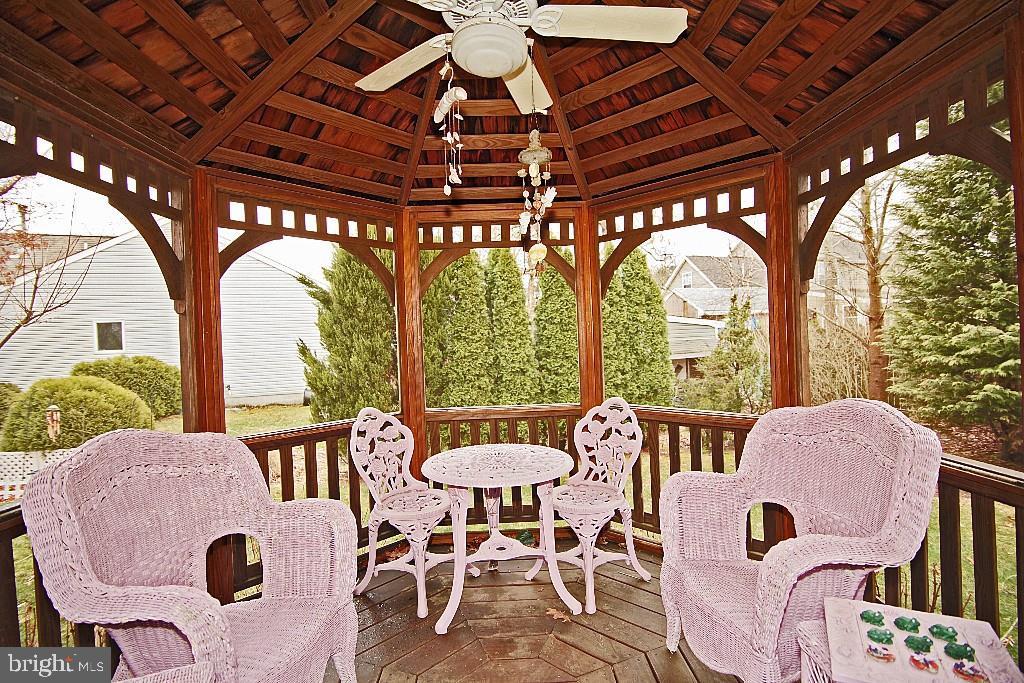 249 Wave Road Manahawkin, NJ 08050 - Photo 19 of 21