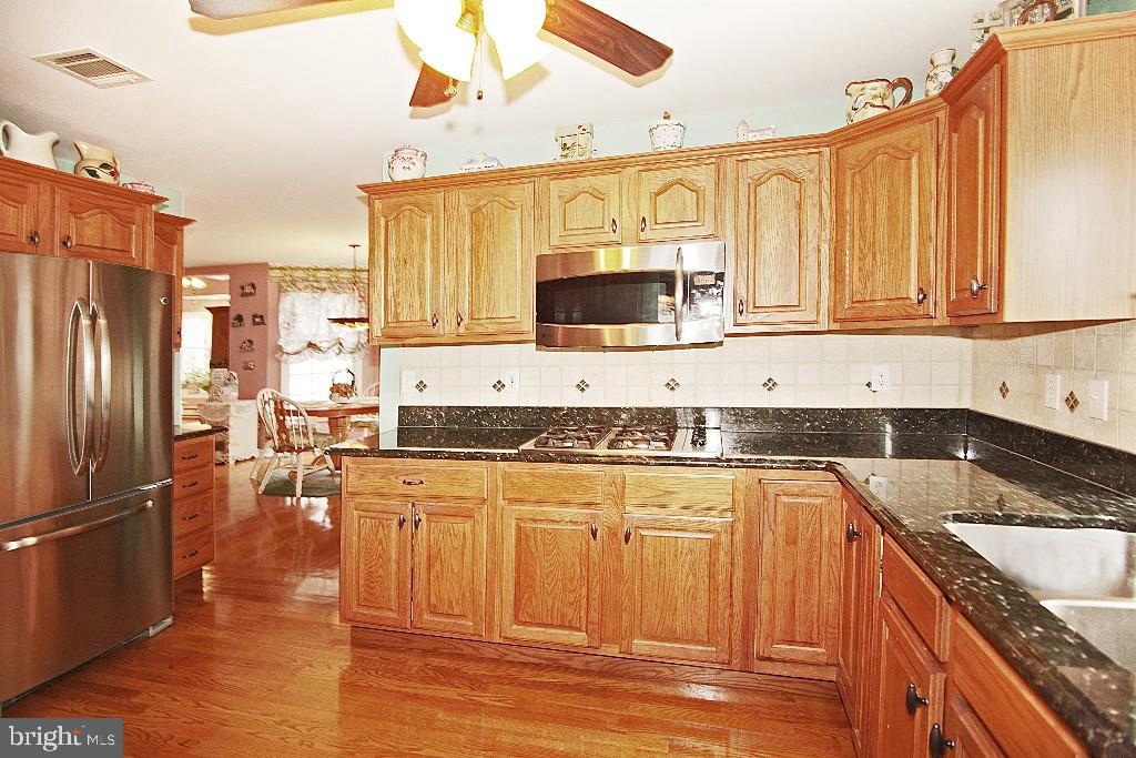 249 Wave Road Manahawkin, NJ 08050 - Photo 9 of 21