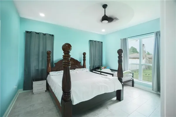 $249,000 | 216 Oak Drive, Braithwaite, LA 70040