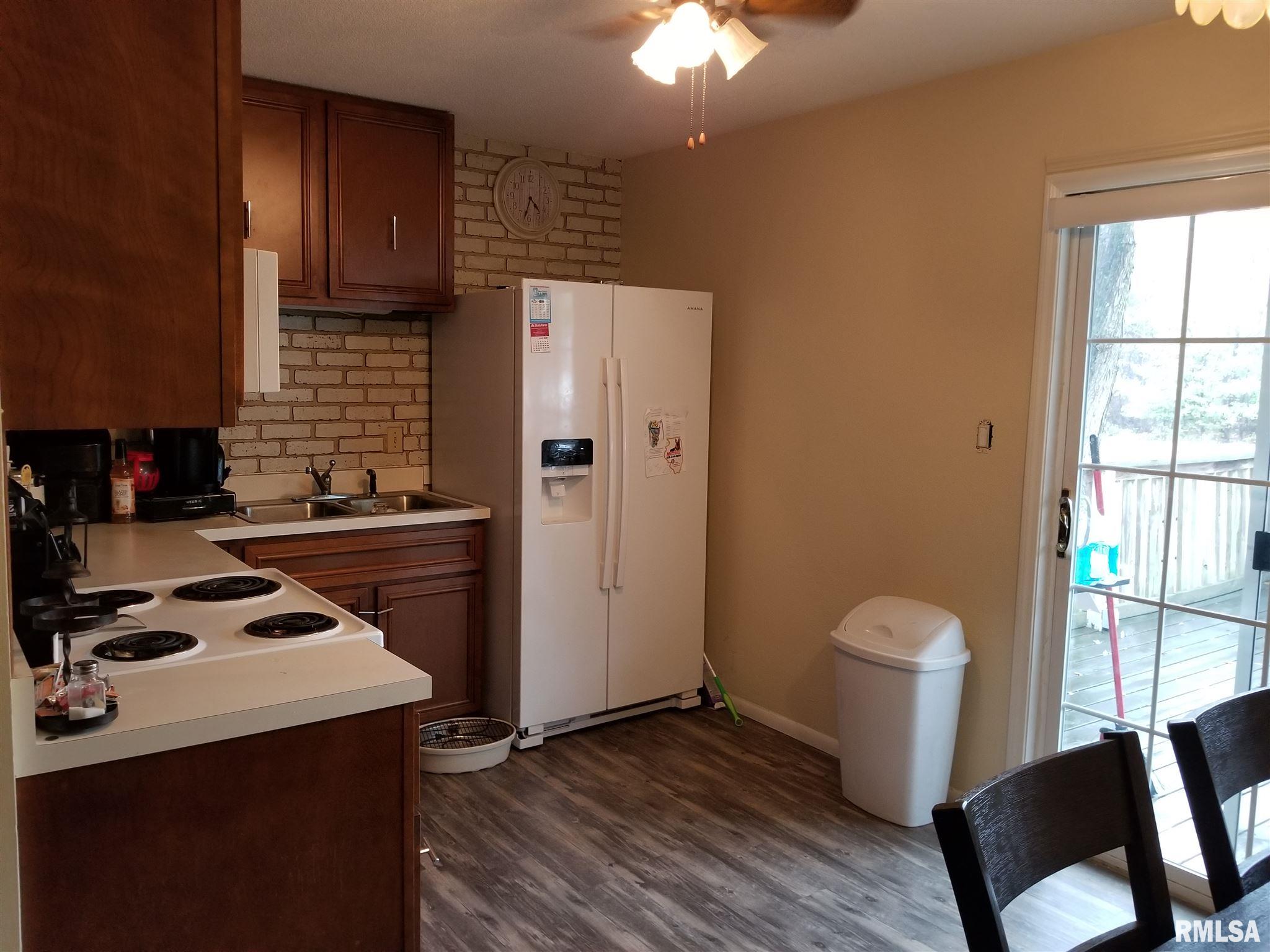 920 Airport Road Mount Vernon, IL 62864 - Photo 6 of 22