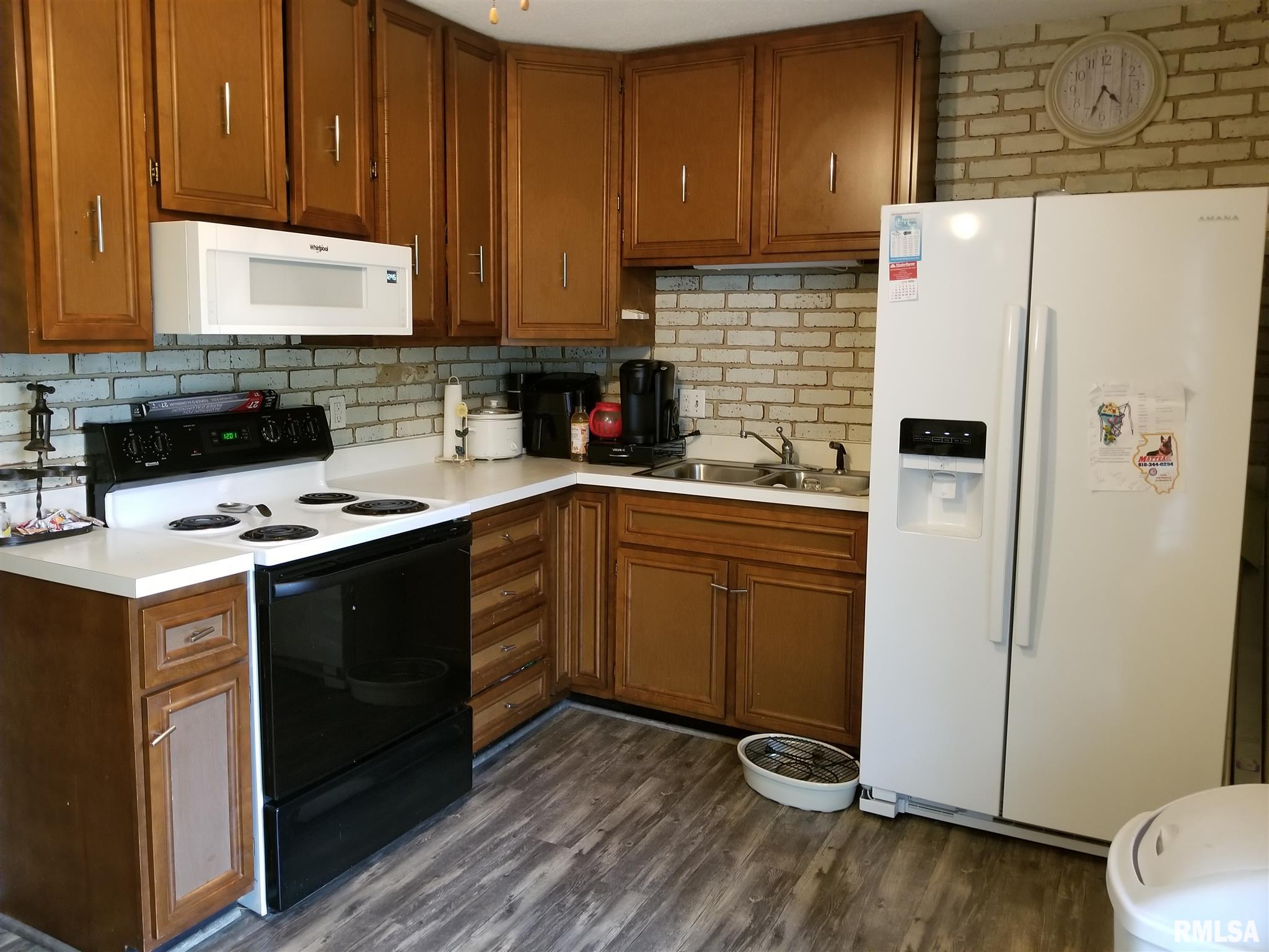 920 Airport Road Mount Vernon, IL 62864 - Photo 7 of 22