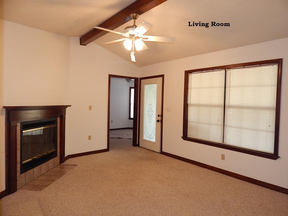 311 John King Road Crestview, FL 32539 - Photo 3 of 14 DSCN1156