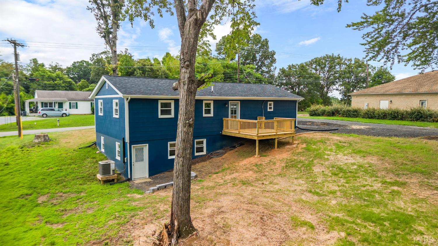 1518 Link Road Bedford, VA 24523 - Photo 35 of 38 Gallery Image 35
