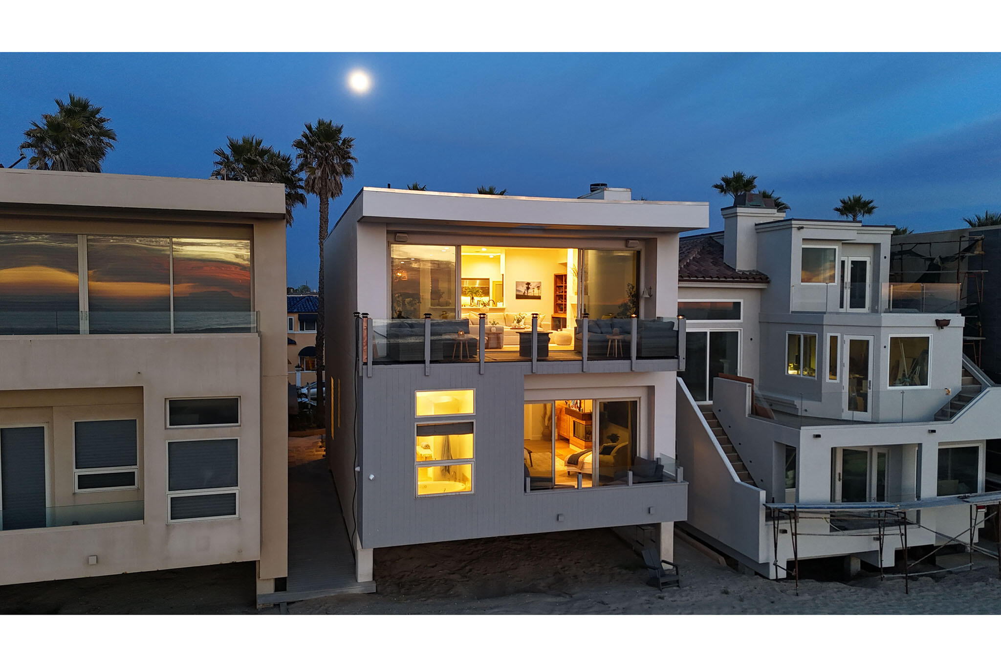 815 Mandalay Beach Road Oxnard, CA 93035 - Photo 22 of 25 mandalaybeach-back04