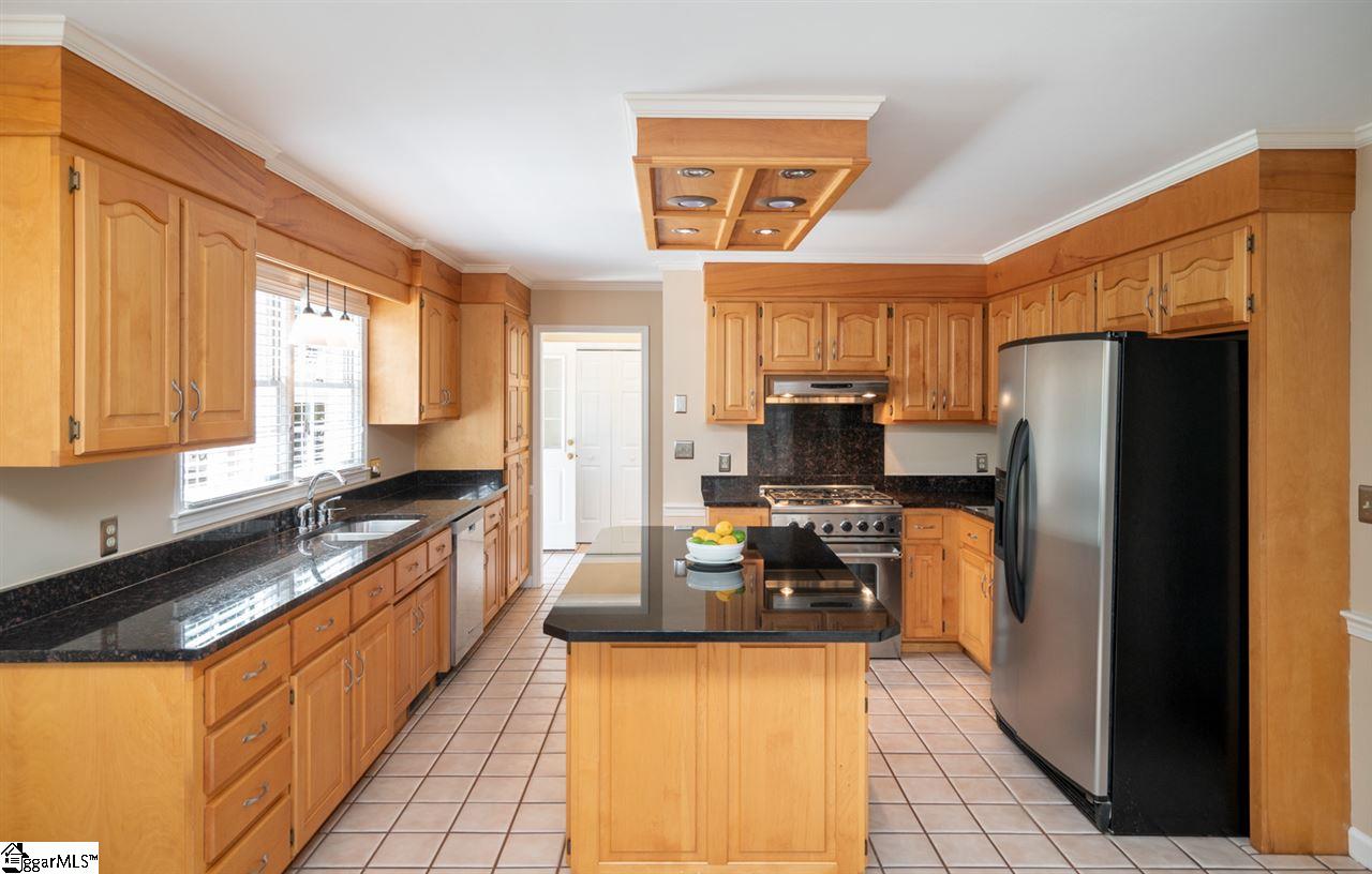 305 Sugar Mill Road Greer, SC 29650 - Photo 20 of 36 Gallery Image 20