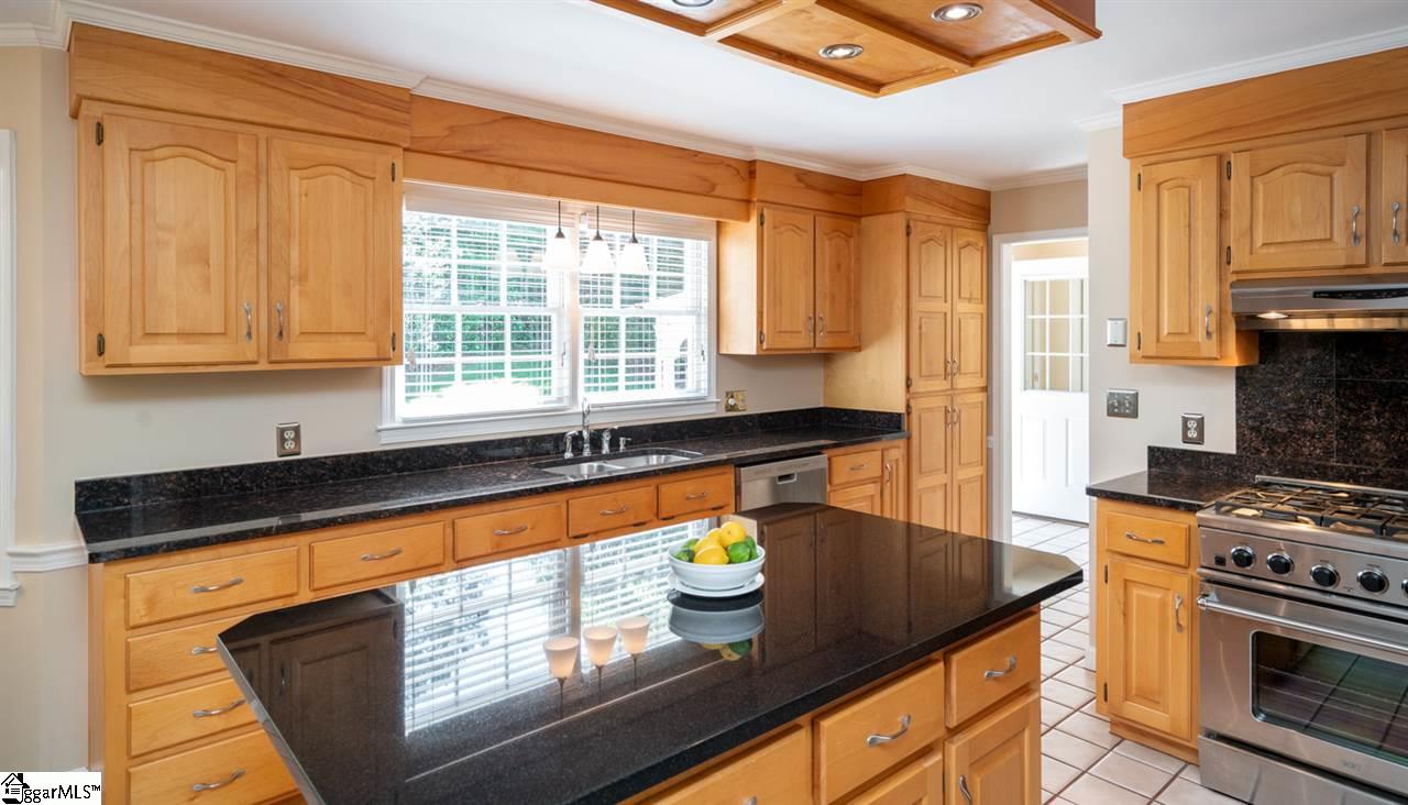 305 Sugar Mill Road Greer, SC 29650 - Photo 21 of 36 Gallery Image 21