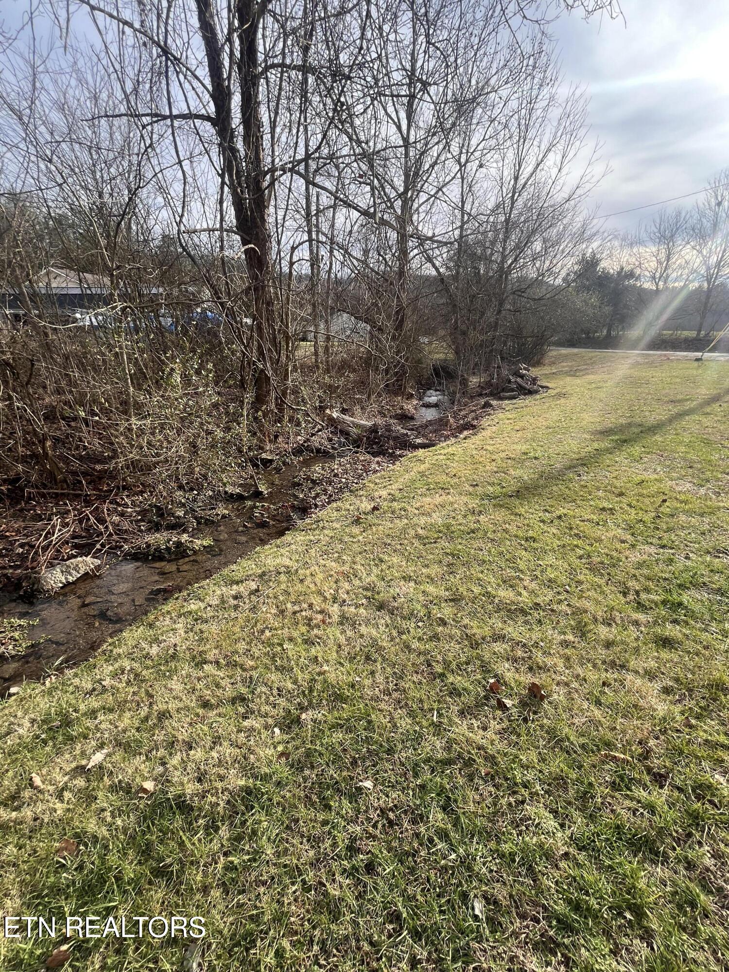 969 Satterfield Road Maynardville, TN 37807 - Photo 6 of 27 IMG_7544