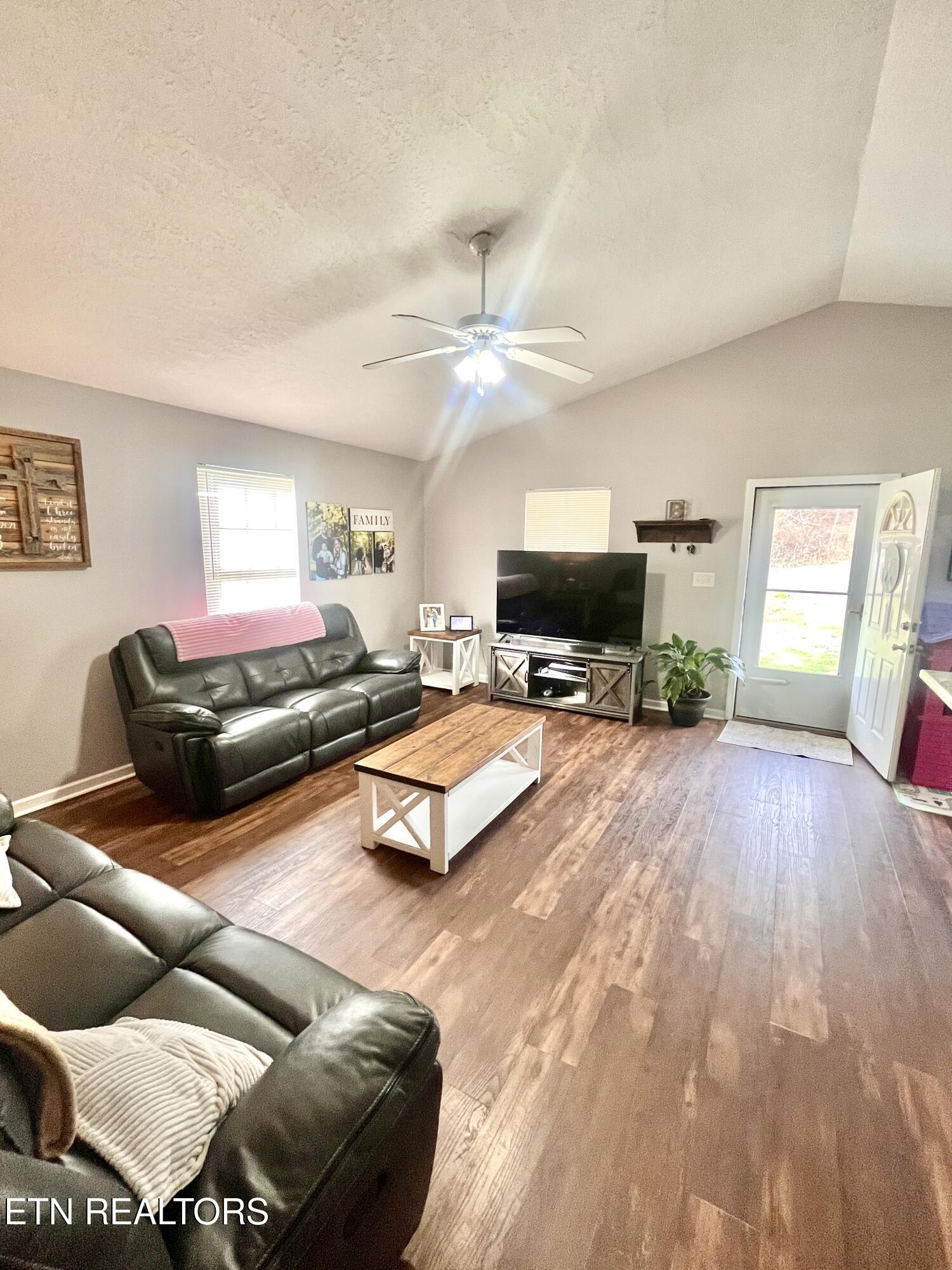 969 Satterfield Road Maynardville, TN 37807 - Photo 10 of 27 IMG_7489