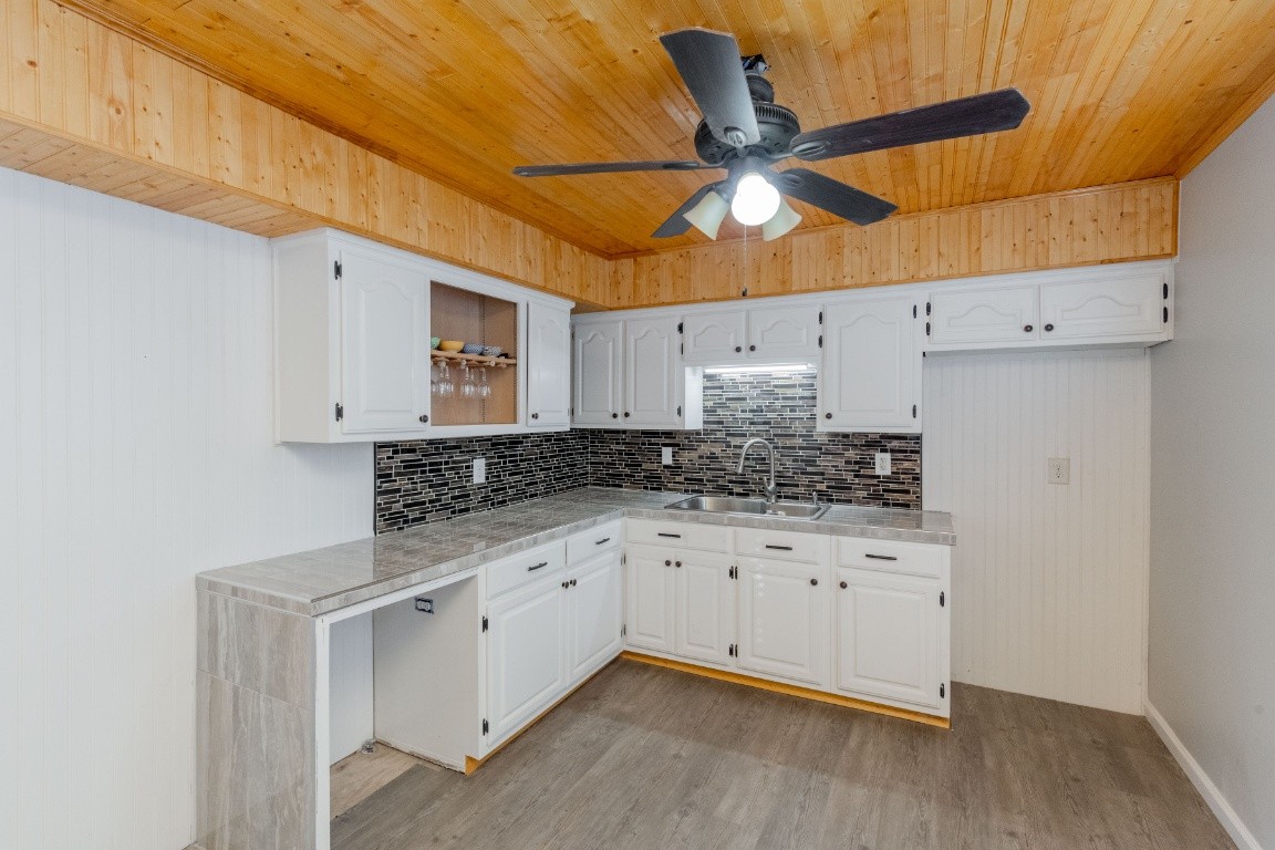 1320 Tulip Grove Road Hermitage, TN 37076 - Photo 9 of 32 Gallery Image 9