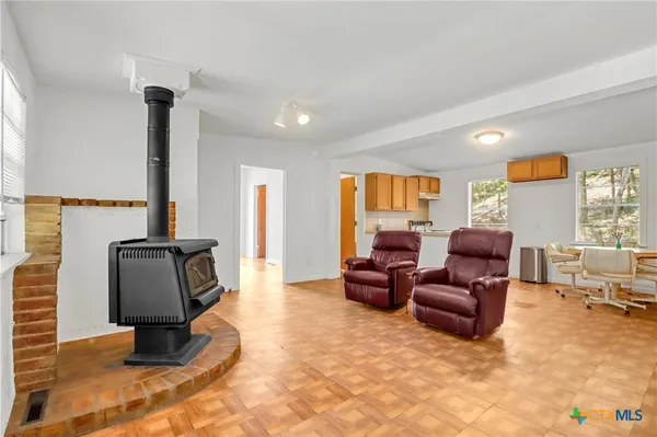 $279,500 | 1300 Keller Lane, Seguin, TX 78155