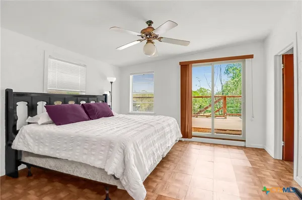 $279,500 | 1300 Keller Lane, Seguin, TX 78155