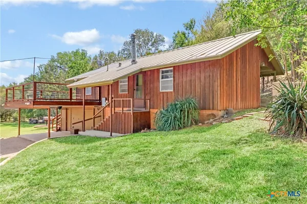 $279,500 | 1300 Keller Lane, Seguin, TX 78155