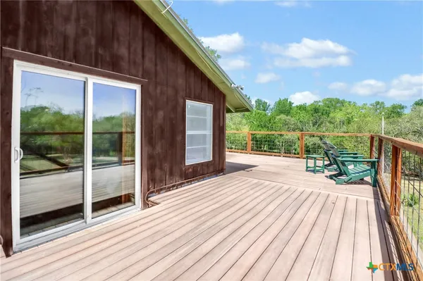 $279,500 | 1300 Keller Lane, Seguin, TX 78155