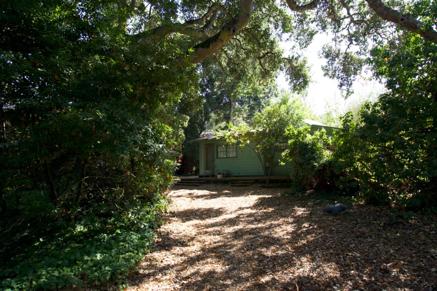 32 Bishop Lane Menlo Park, CA 94025 - Photo 4 of 6 a view of an outdoor space with yard