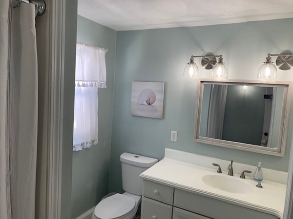 40 Russet Road Billerica, MA 01821 - Photo 11 of 16