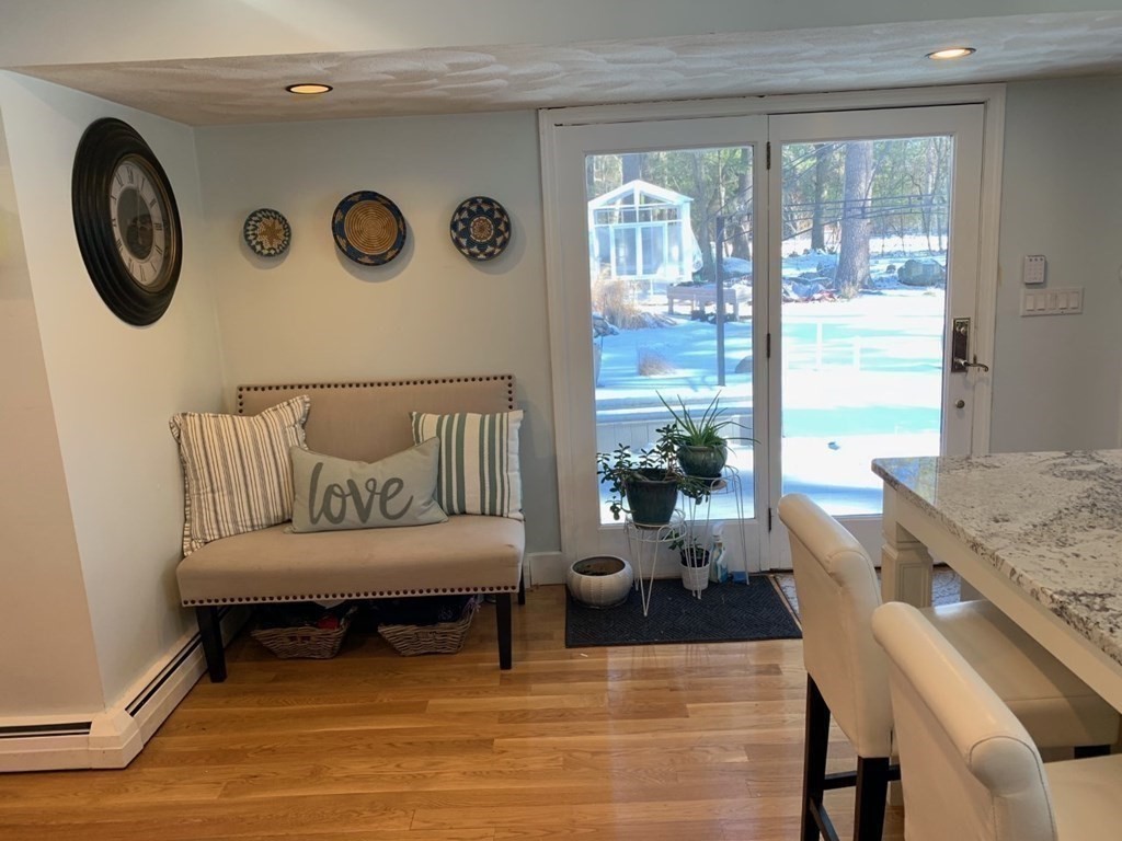 40 Russet Road Billerica, MA 01821 - Photo 4 of 16