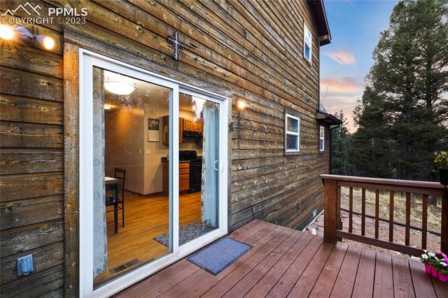 135 Pinewood Road Florissant, CO 80816 - Photo 15 of 29