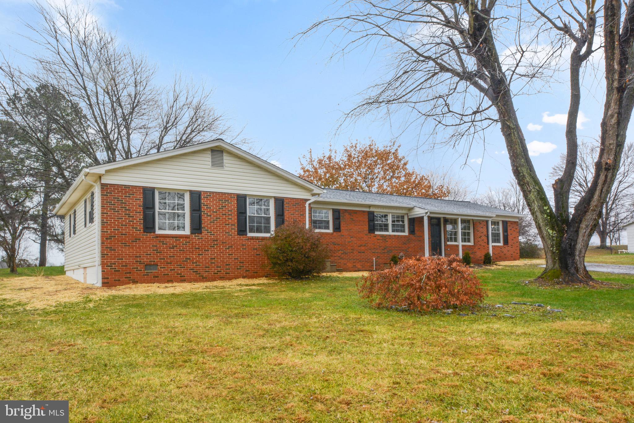 18151 South Merrimac Road Culpeper, VA 22701 - Photo 2 of 31 Gallery Image 2