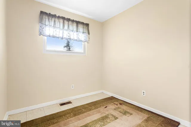 $300,000 | 679 Santa Fe Drive, Mantua, NJ 08051