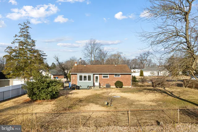 $300,000 | 679 Santa Fe Drive, Mantua, NJ 08051