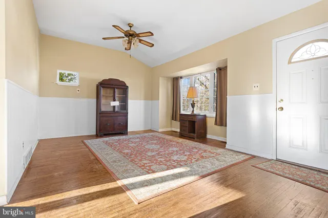 $300,000 | 679 Santa Fe Drive, Mantua, NJ 08051