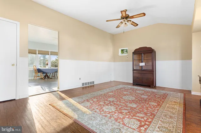 $300,000 | 679 Santa Fe Drive, Mantua, NJ 08051