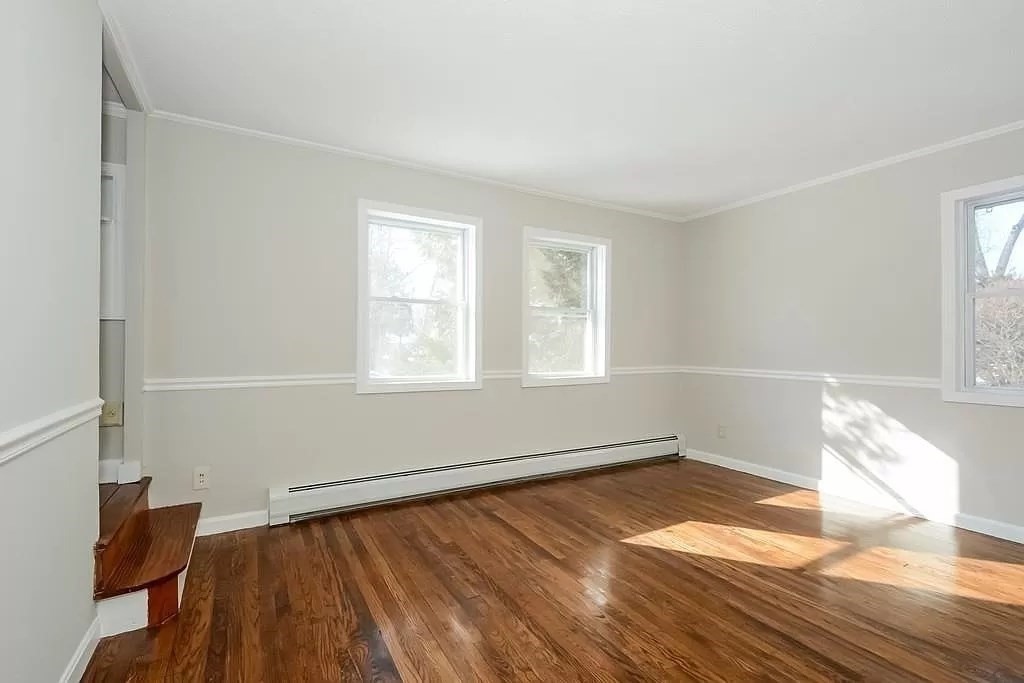 13 Grattan Street Springfield, MA 01119 - Photo 11 of 22 Gallery Image 11