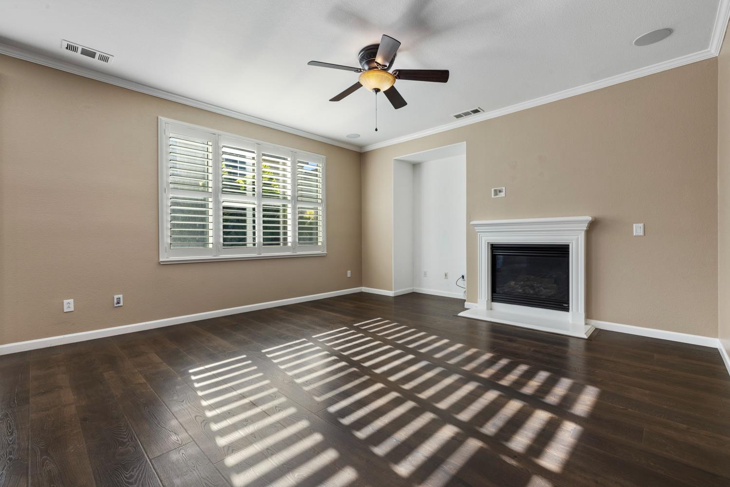 5916 Pebblestone Way Stockton, CA 95219 - Photo 12 of 51