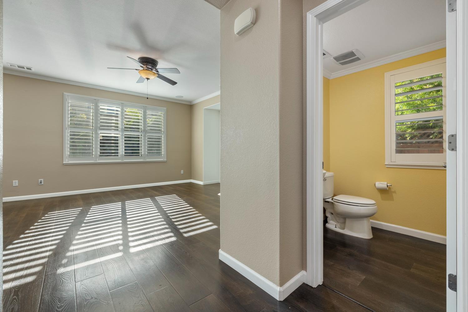 5916 Pebblestone Way Stockton, CA 95219 - Photo 9 of 51