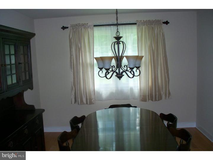 132 County Line Road Lansdale, PA 19446 - Photo 8 of 24 Dining Room