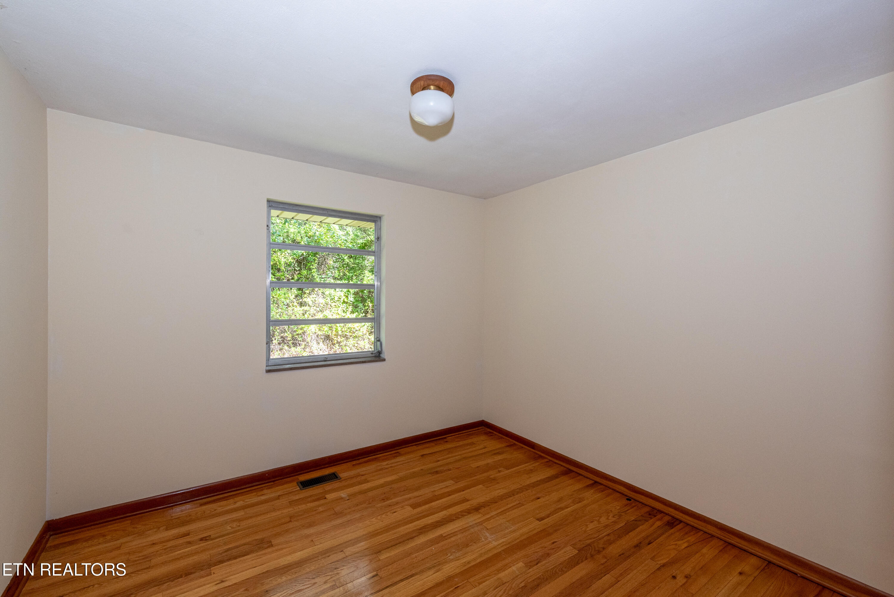 1216 Galyon Road Maryville, TN 37803 - Photo 9 of 23 _DSC6776