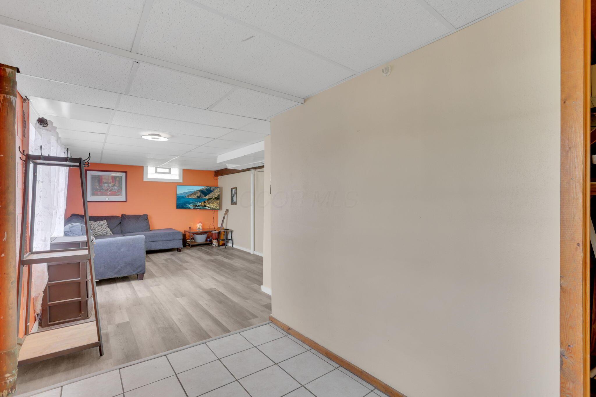 115 Pool Street Lancaster, OH 43130 - Photo 29 of 53 28-web-or-mls-LO5A6009