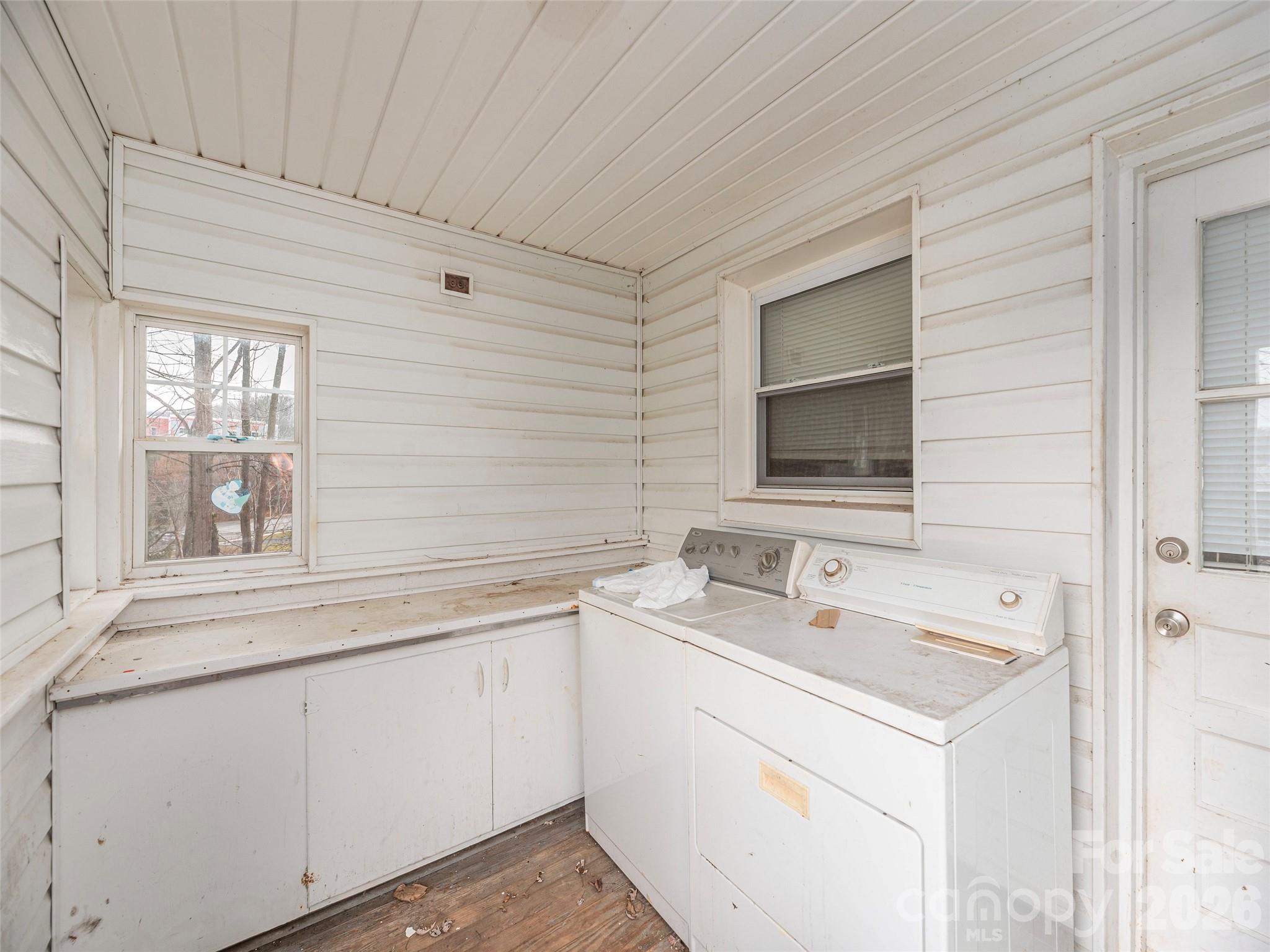 92 Mauney Cove Road Waynesville, NC 28786 - Photo 8 of 17 Gallery Image 8