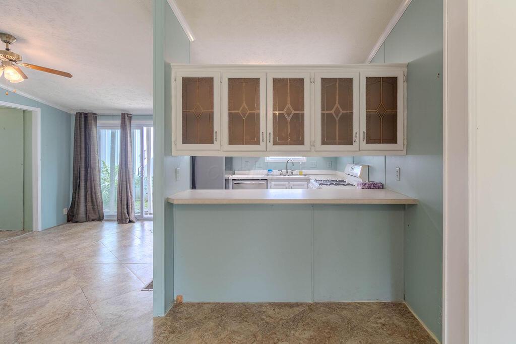 20903 Peoria Loop Road Raymond, OH 43067 - Photo 12 of 26 Kitchen