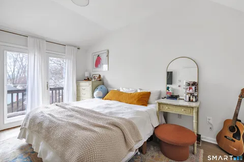 $599,000 | 221 Meadows End Road, Milford, CT 06460