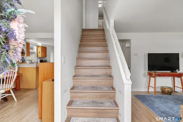 $599,000 | 221 Meadows End Road, Milford, CT 06460