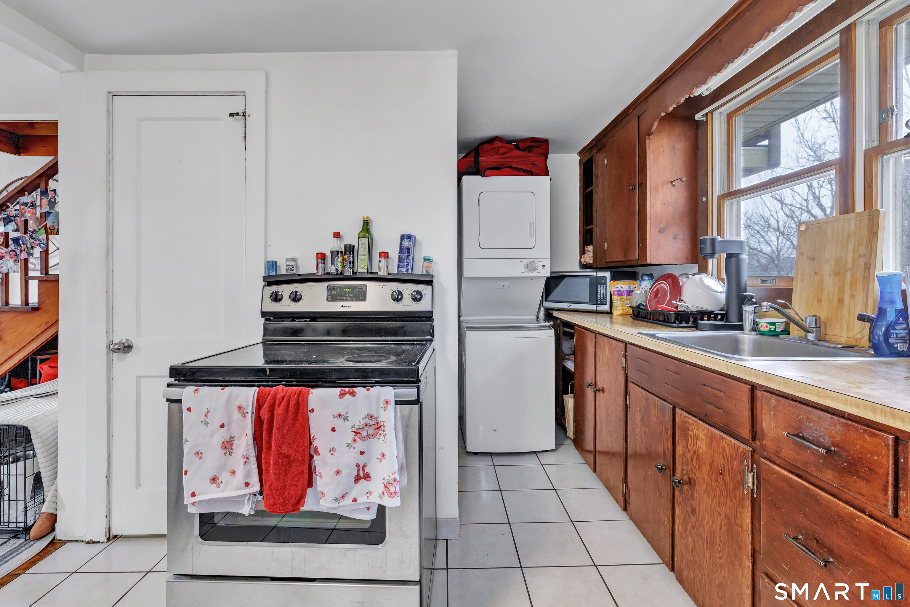 221 Meadows End Road Milford, CT 06460 - Photo 27 of 38