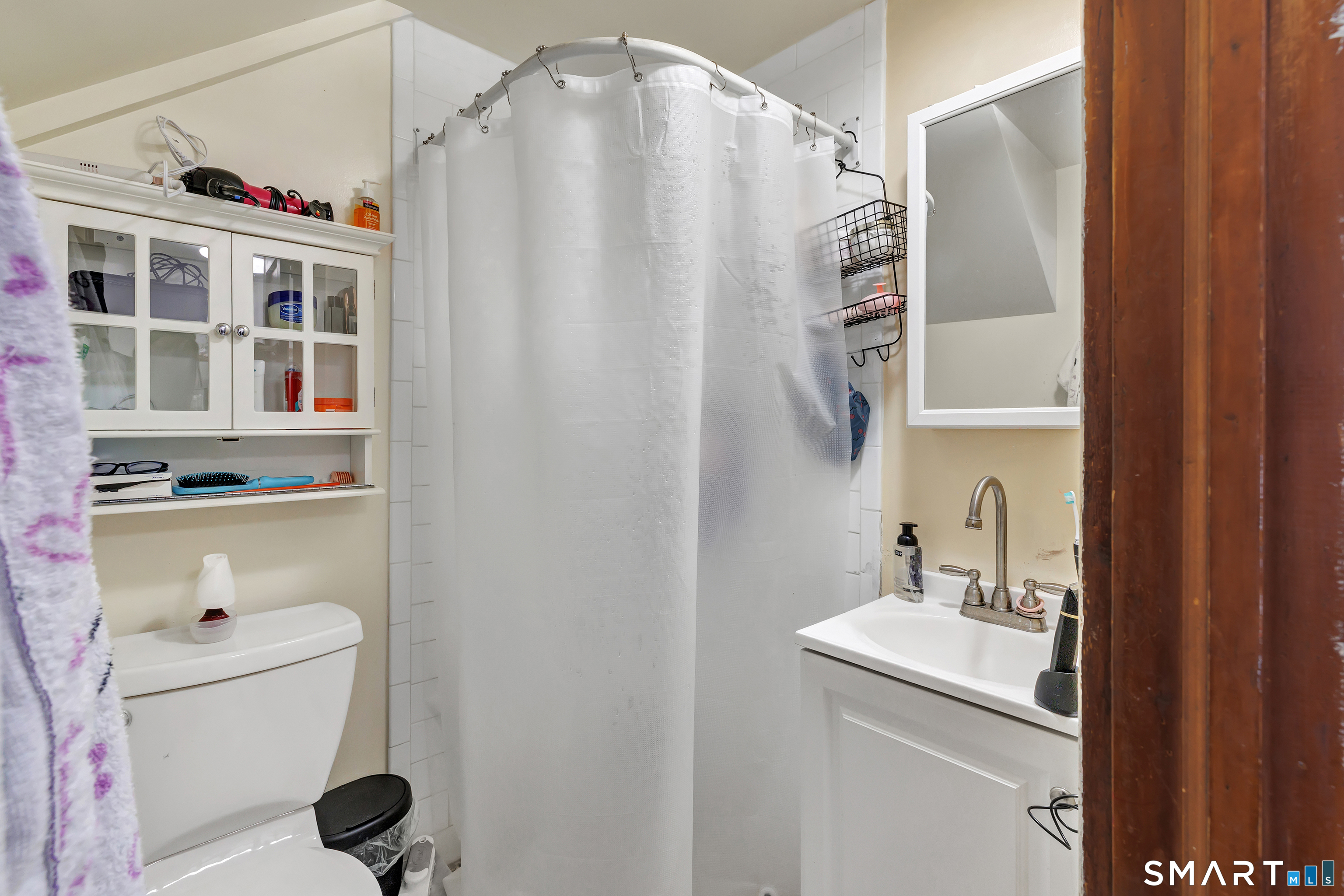 221 Meadows End Road Milford, CT 06460 - Photo 30 of 38