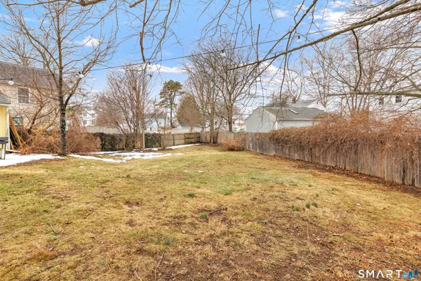 $599,000 | 221 Meadows End Road, Milford, CT 06460