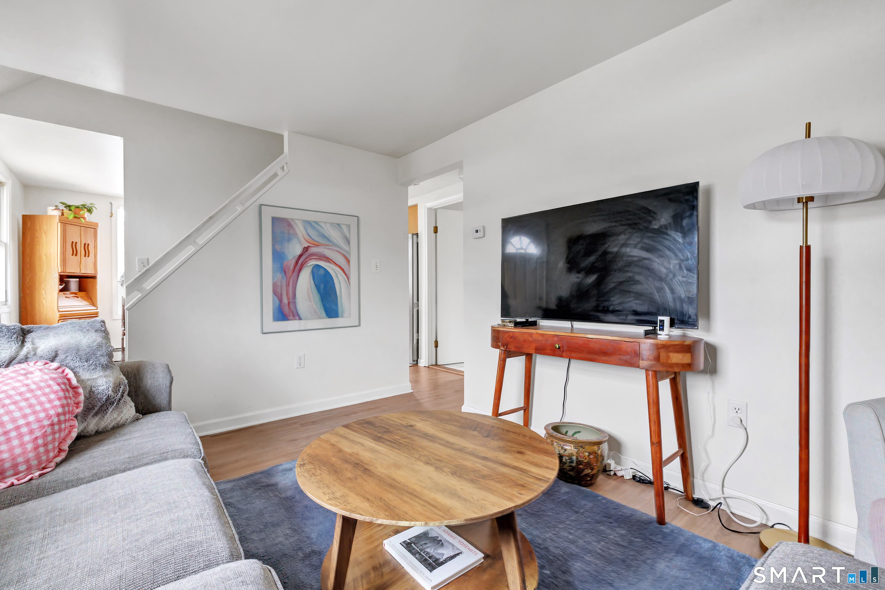 221 Meadows End Road Milford, CT 06460 - Photo 4 of 38