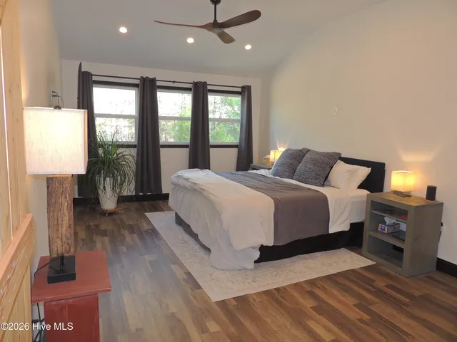 $599,000 | 164 Bay View Drive, Chocowinity, NC 27817